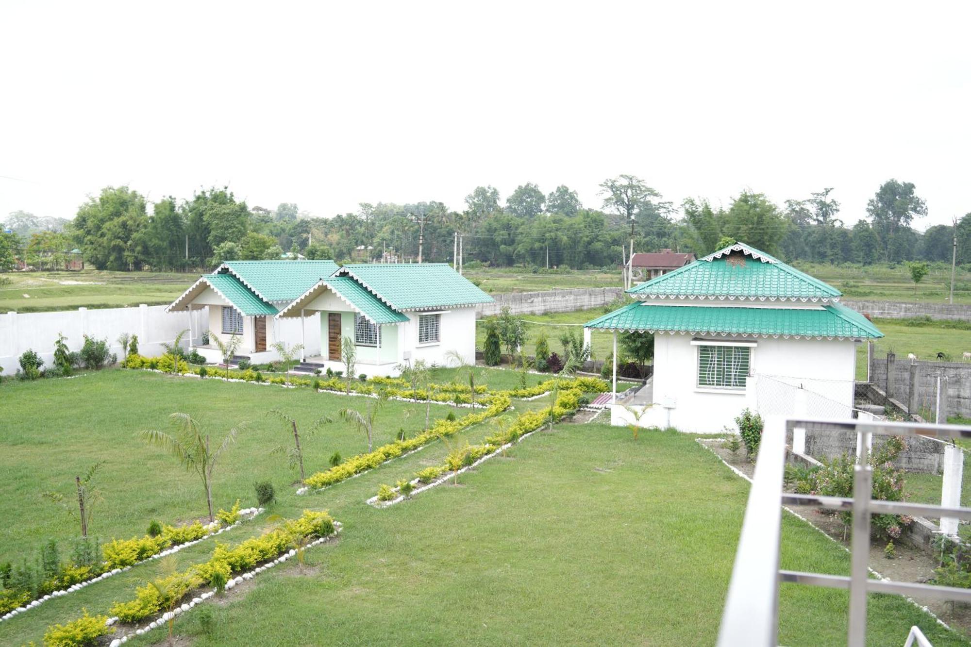 Queen Of Dooars Eco Resort Chālsa Exterior photo